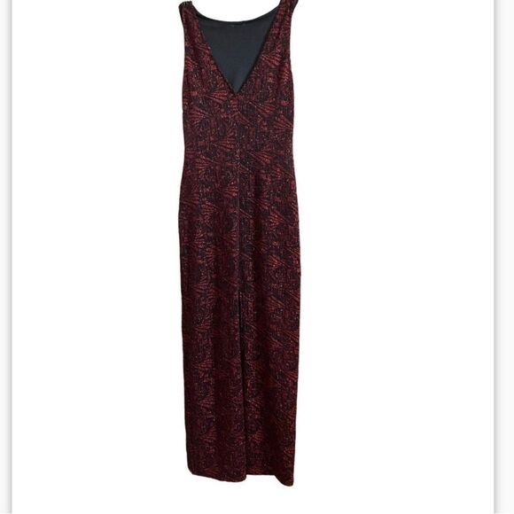 Elegant Black and Red Full Length Maxi Dress - Picture 9 of 9